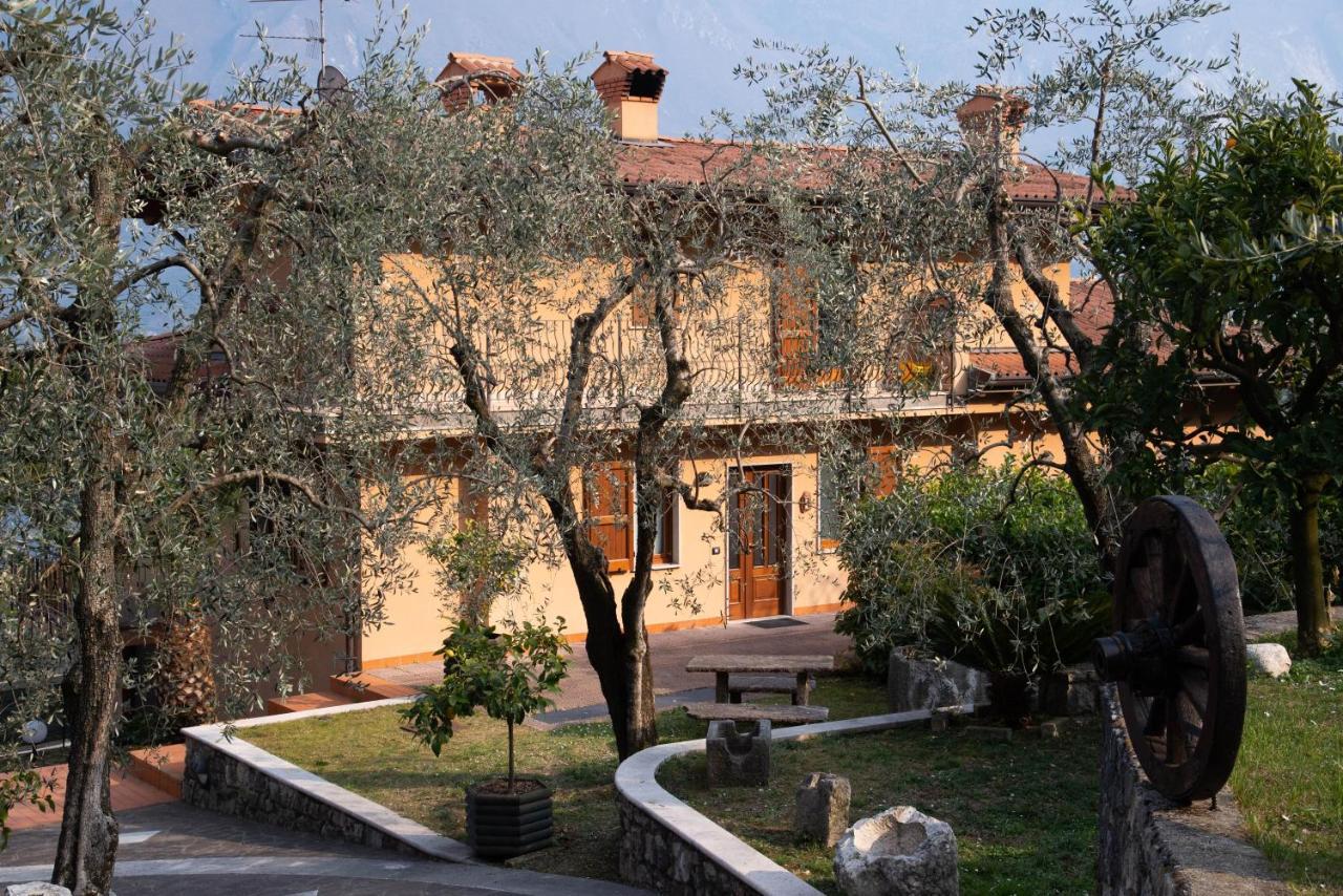 Guesthouse "Villa Tamas" Limone sul Garda Zewnętrze zdjęcie