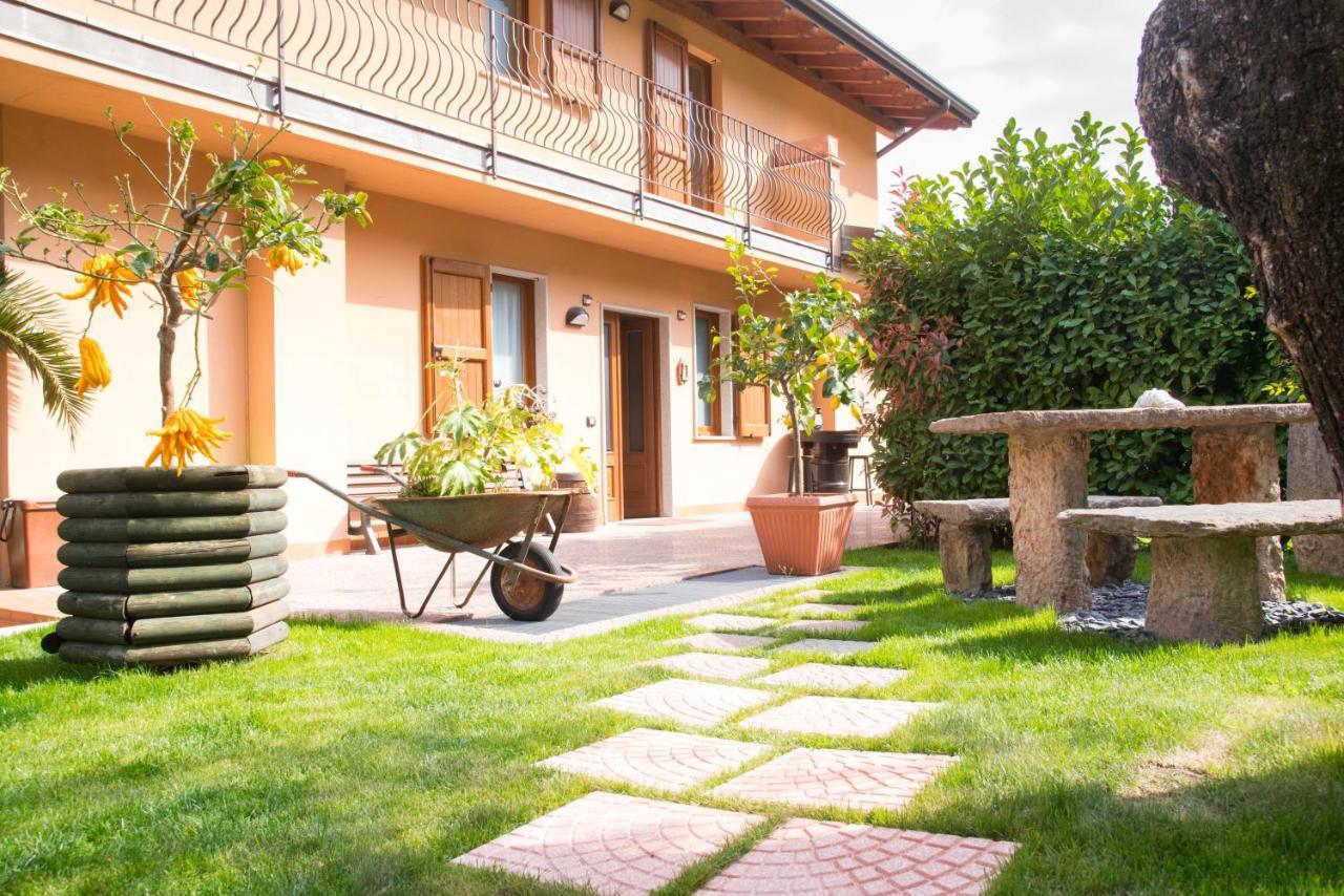 Guesthouse "Villa Tamas" Limone sul Garda Zewnętrze zdjęcie