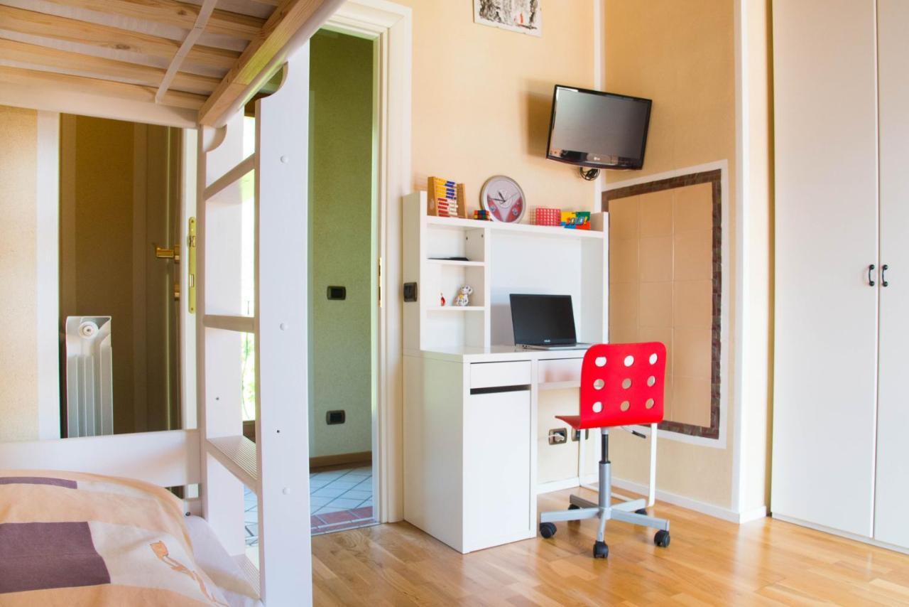 Guesthouse "Villa Tamas" Limone sul Garda Zewnętrze zdjęcie