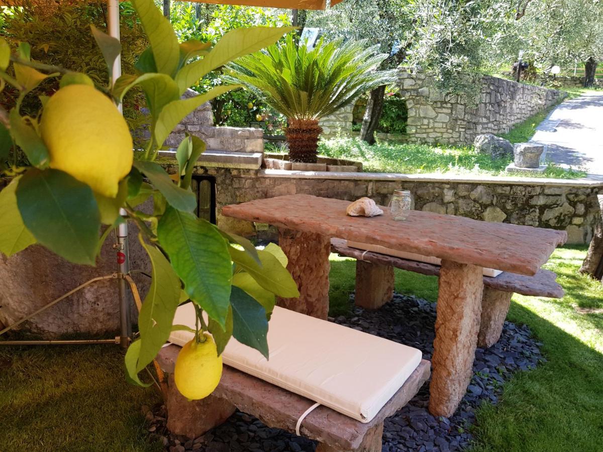 Guesthouse "Villa Tamas" Limone sul Garda Zewnętrze zdjęcie